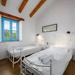Rovo Villa *